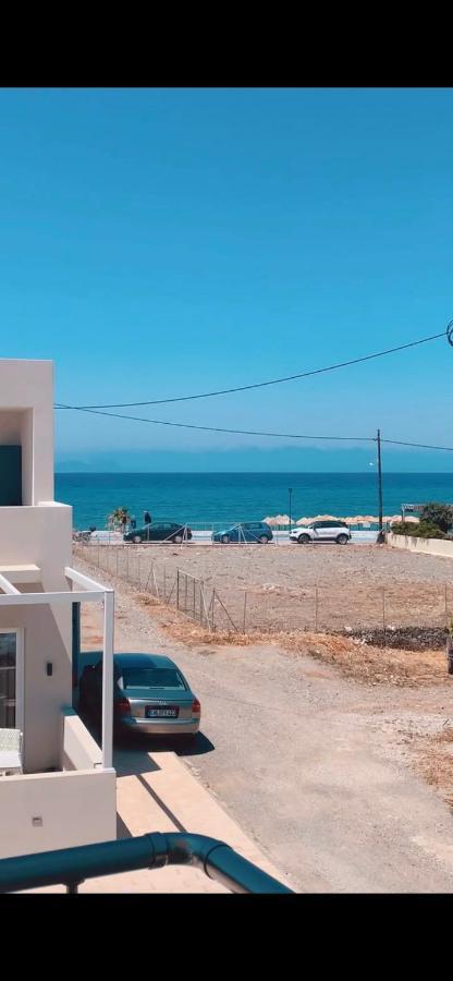 Dione Villa Kokkinos Pirgos Exterior foto